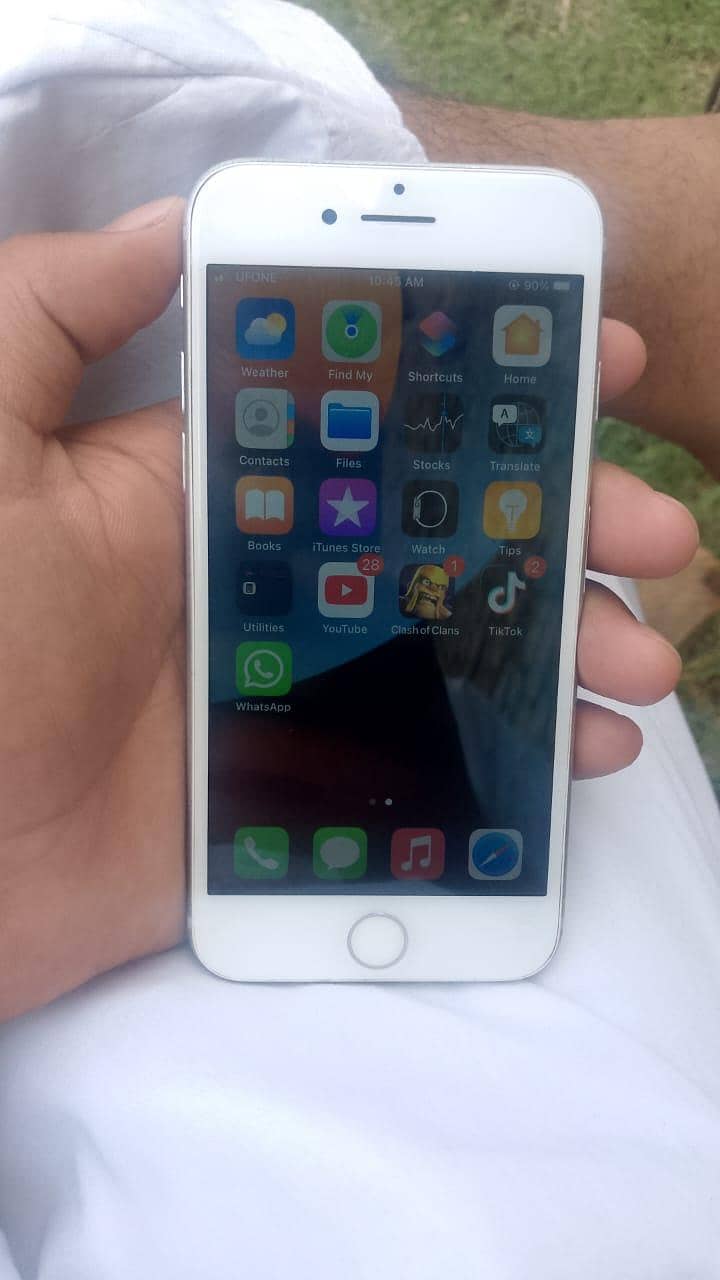 Apple iPhone 7 Plus 1