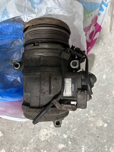 1998-2007 Toyota Land Cruiser LC100 AC Compressor