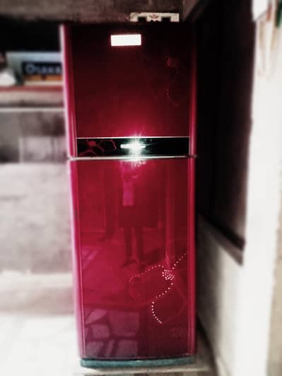 Orient /Size in CFT,e. g. ,14 CFT/ Inverter Refrigerator , 10/10 condit