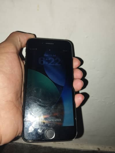 Apple iPhone SE