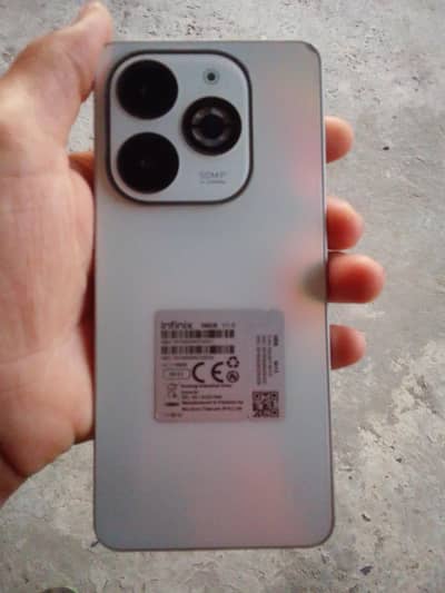 Infinix Smart 8