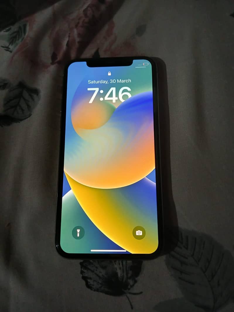 Apple iPhone 11 Pro 1