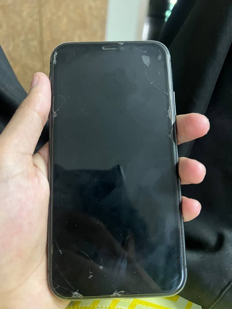 Apple iPhone 11 2