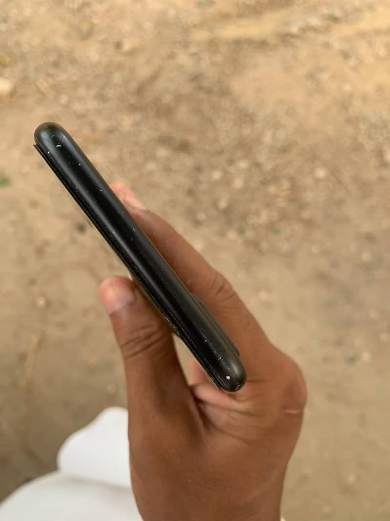 Apple iPhone 7 Plus 1
