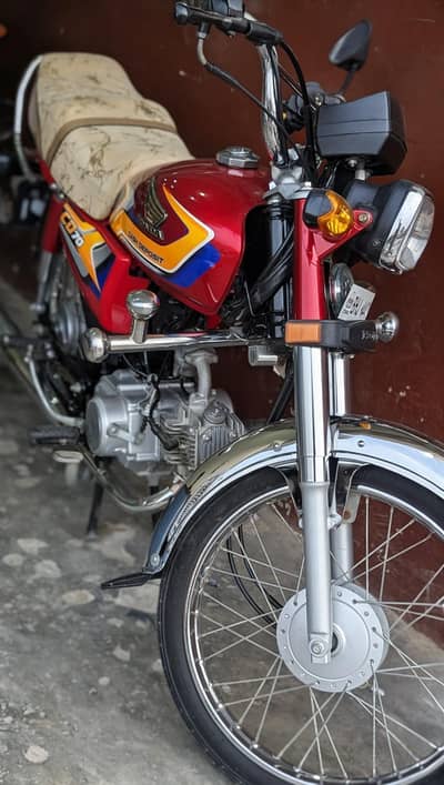 Honda CD 70 2025 model fresh condition