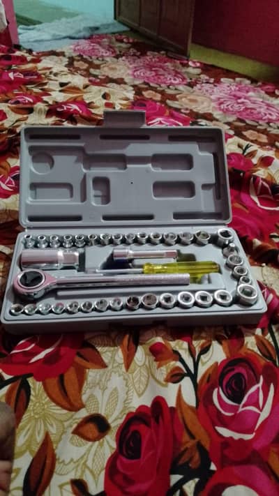 socket reached combination set
