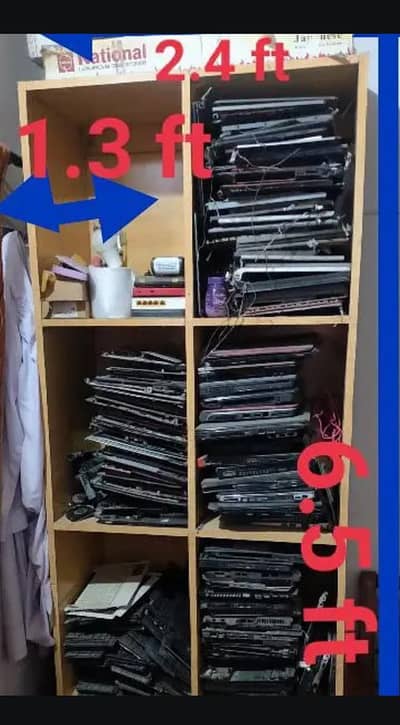 5 racks 3 counters 2 cabrd benchez