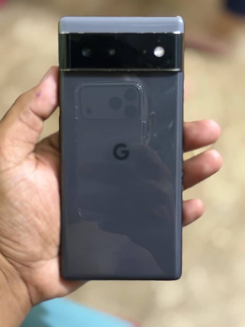 Google Pixel 6 4