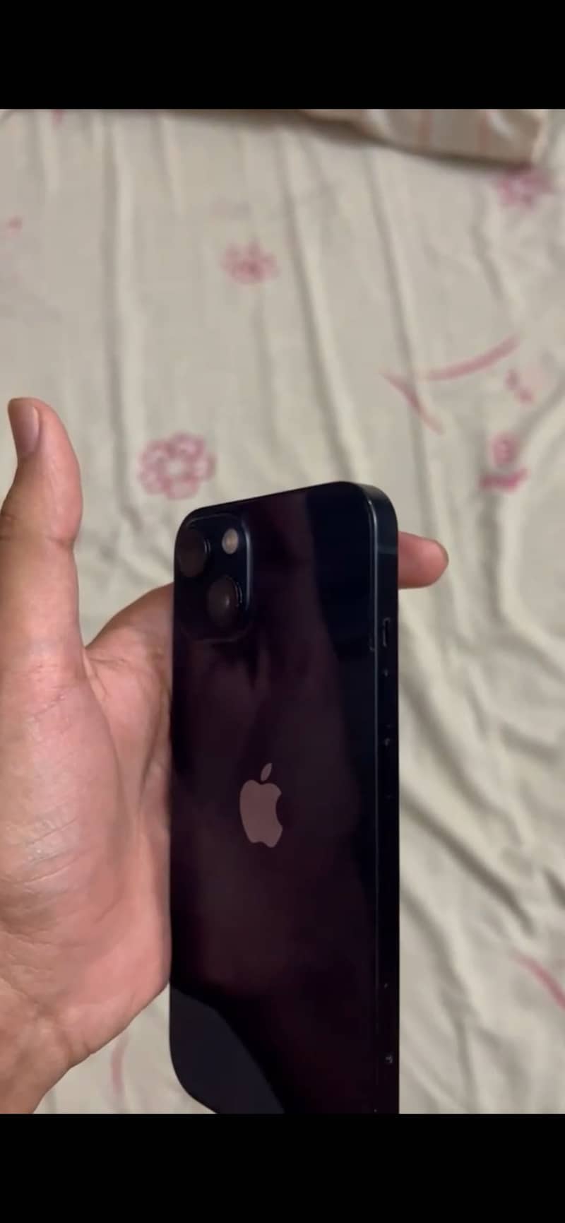 Apple iPhone 13 1