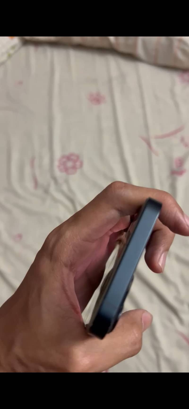 Apple iPhone 13 6