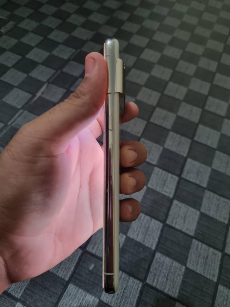 Google Pixel 8 Pro 1