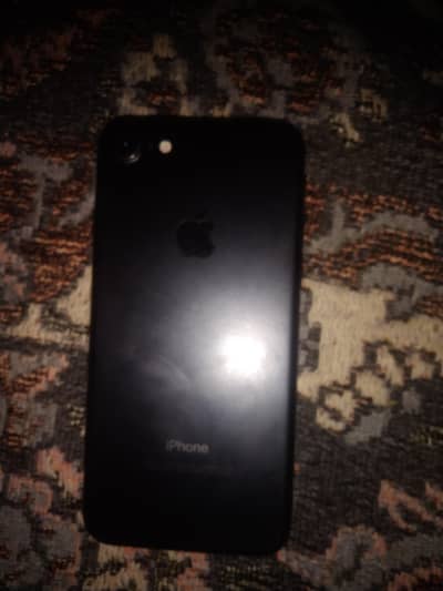 Apple iPhone 7