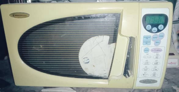 Microwave oven