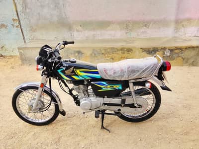Atlas Honda 2026 fast wonar bot kam chale ha 500 km 03452620317