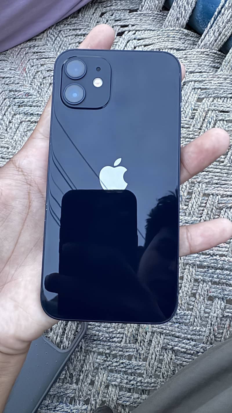 iPhone 12 jv 0