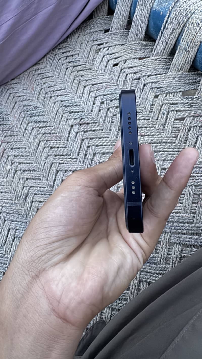 iPhone 12 jv 4