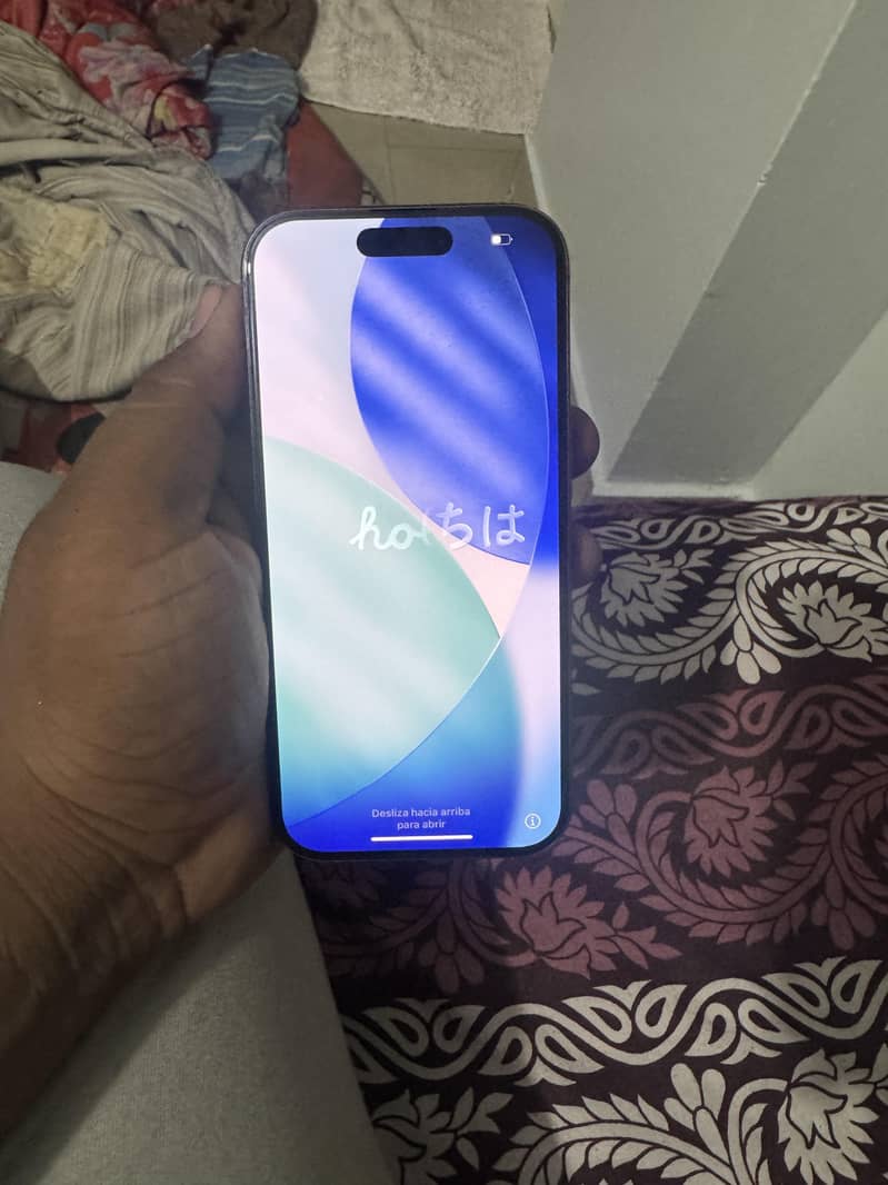 Apple iPhone 16 Pro 6