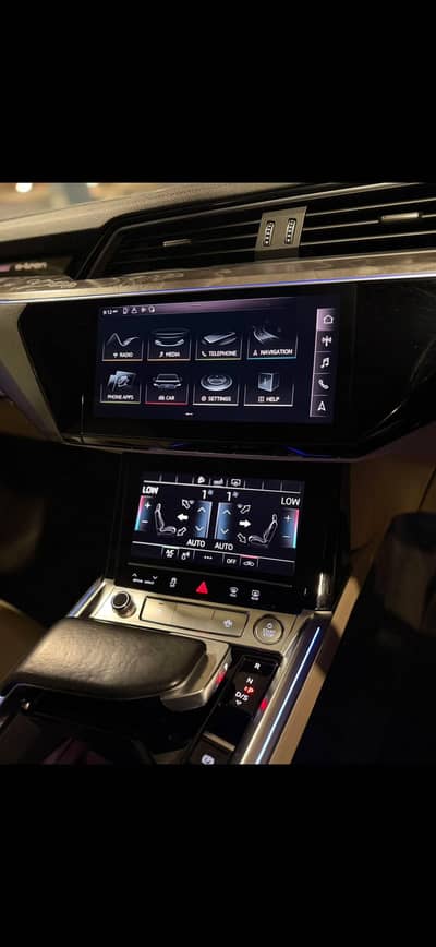 Audi E-Tron 2021