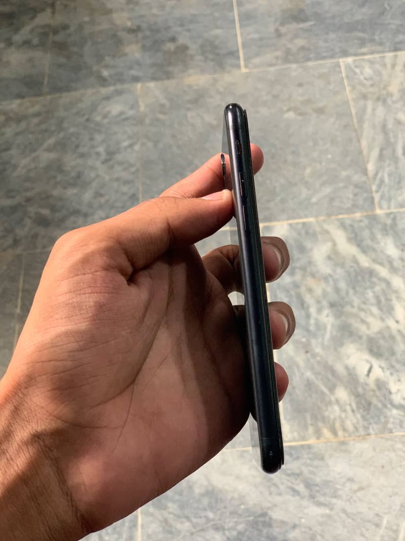 Apple iPhone SE 1