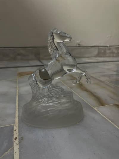 Crystal-Style Glass Horse Figurine / Showpiece for Home Decor