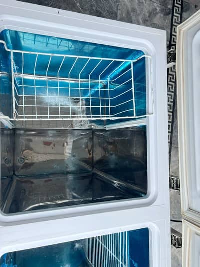 Waves Refrigerator – Built for Every Home