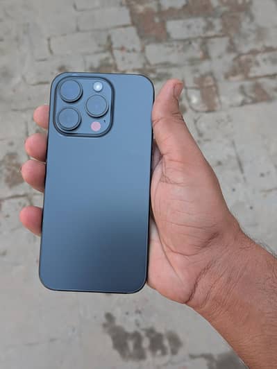 Apple iPhone 15 Pro