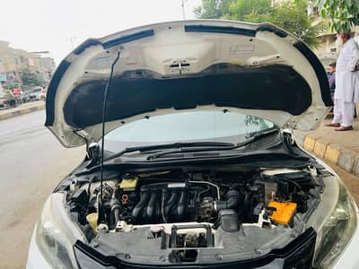 Honda Vezel 2015