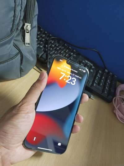 Apple iPhone 13 Pro Max – 128GB sierra blue color