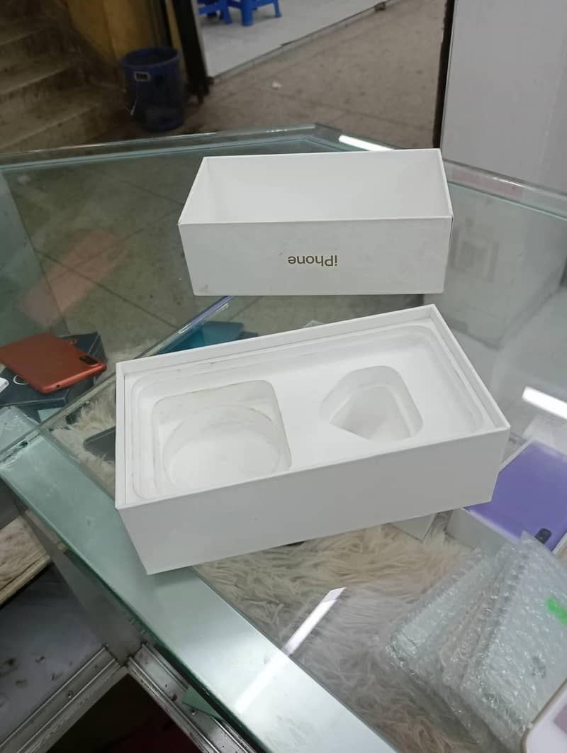 Apple iPhone 7 Plus 2