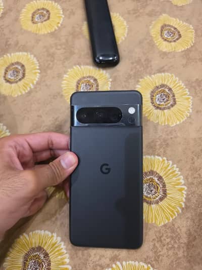 Google Pixel 8 Pro