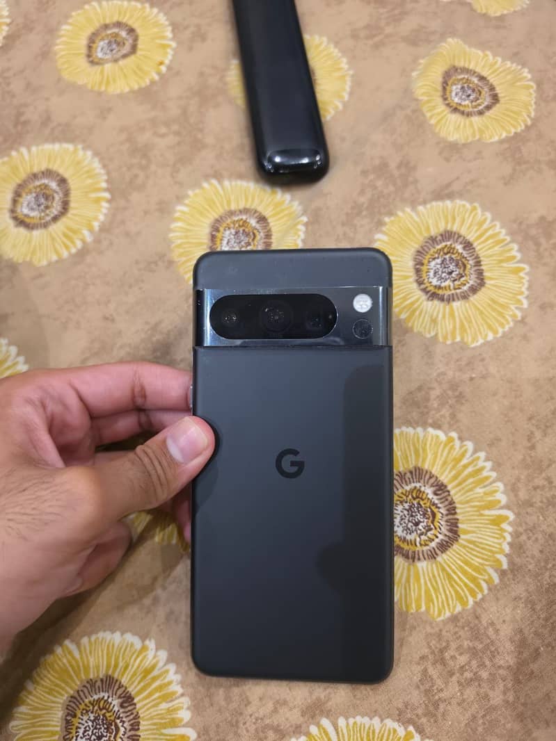 Google Pixel 8 Pro 0