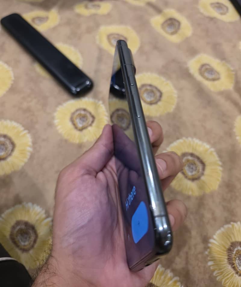 Google Pixel 8 Pro 5