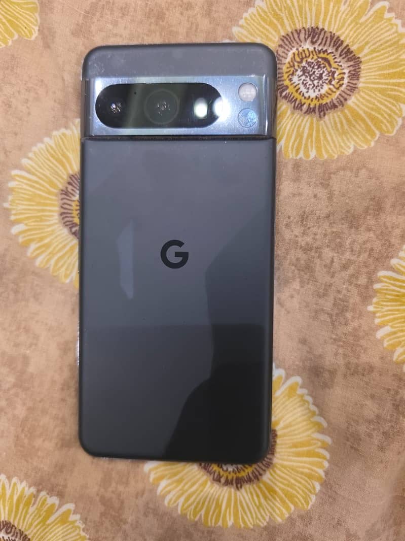 Google Pixel 8 Pro 7