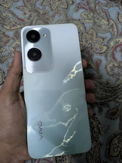 Vivo Y18