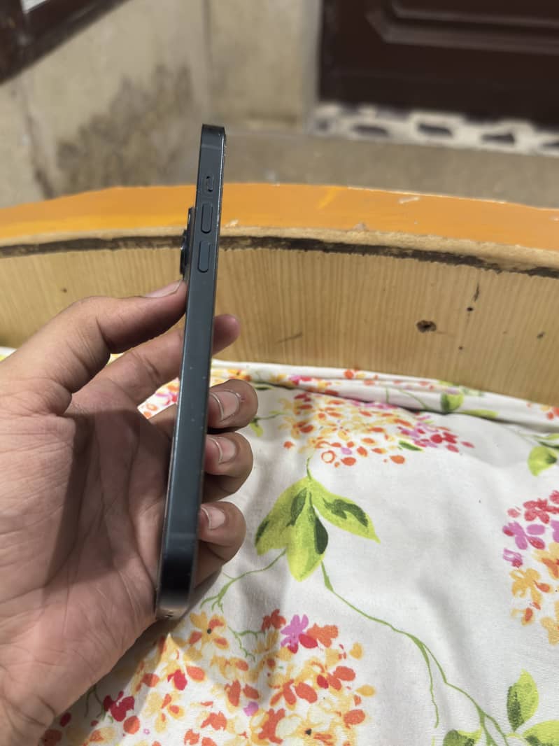 Apple iPhone 14 plus 2