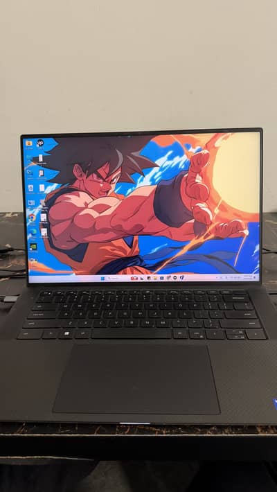 Dell XPS 9520 15” | 32 GB ddr5 RAM | 1TB ssd | i7 12th - 12700H pl