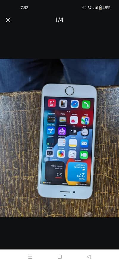 Apple iPhone 7