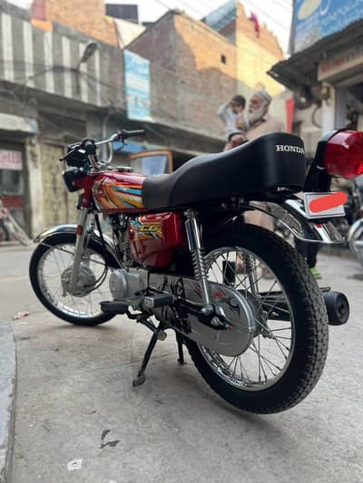 honda 125 25/26 model