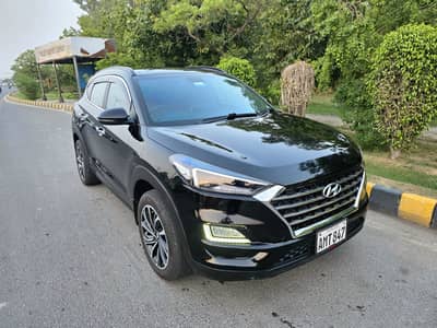 Hyundai Tucson 22/23, 4x4 AWD Ultimate Black, 1st Owner, Total Geniune