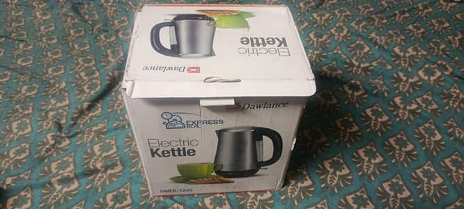 Electric Kettle DWEK 7220