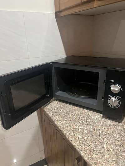 Orient Microwave Oven