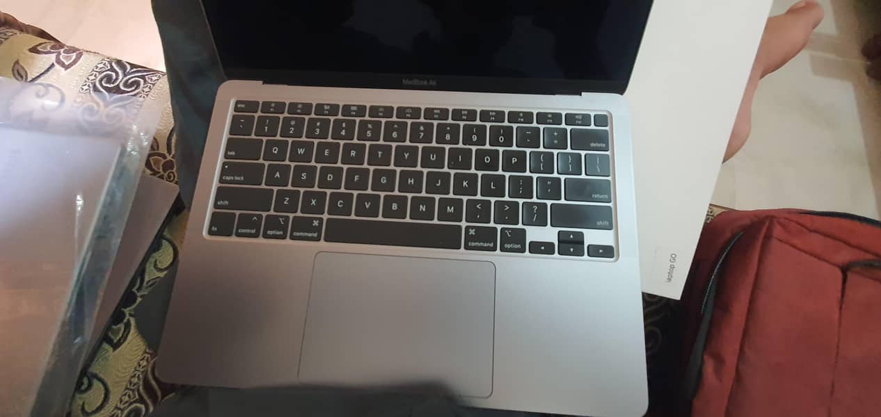 Apple MacBook 2