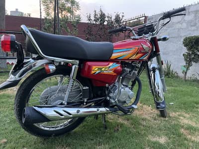 Honda 125 for sale 10/10 new condition