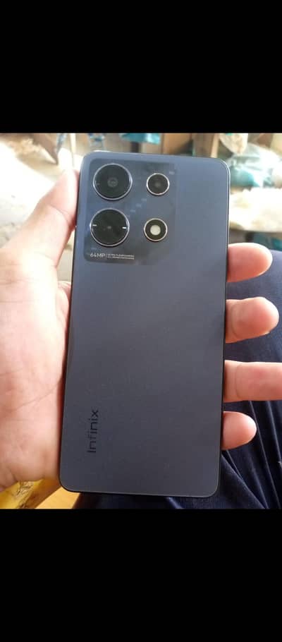 Infinix Note 30