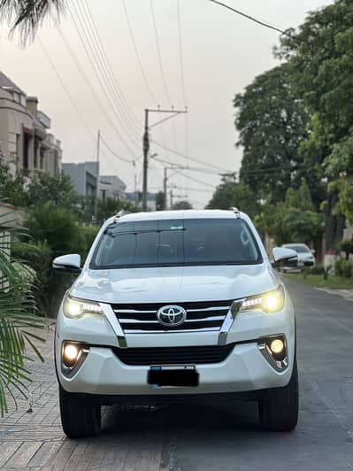 Toyota Fortuner V 2017