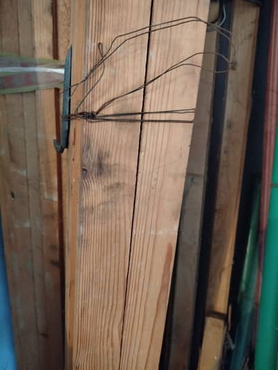 2 bundles wooden rods(Larran)