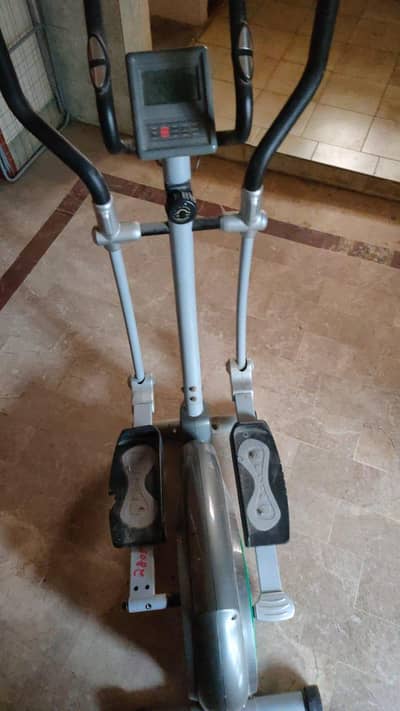 TA sport Elaptical