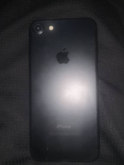 Apple iPhone 7