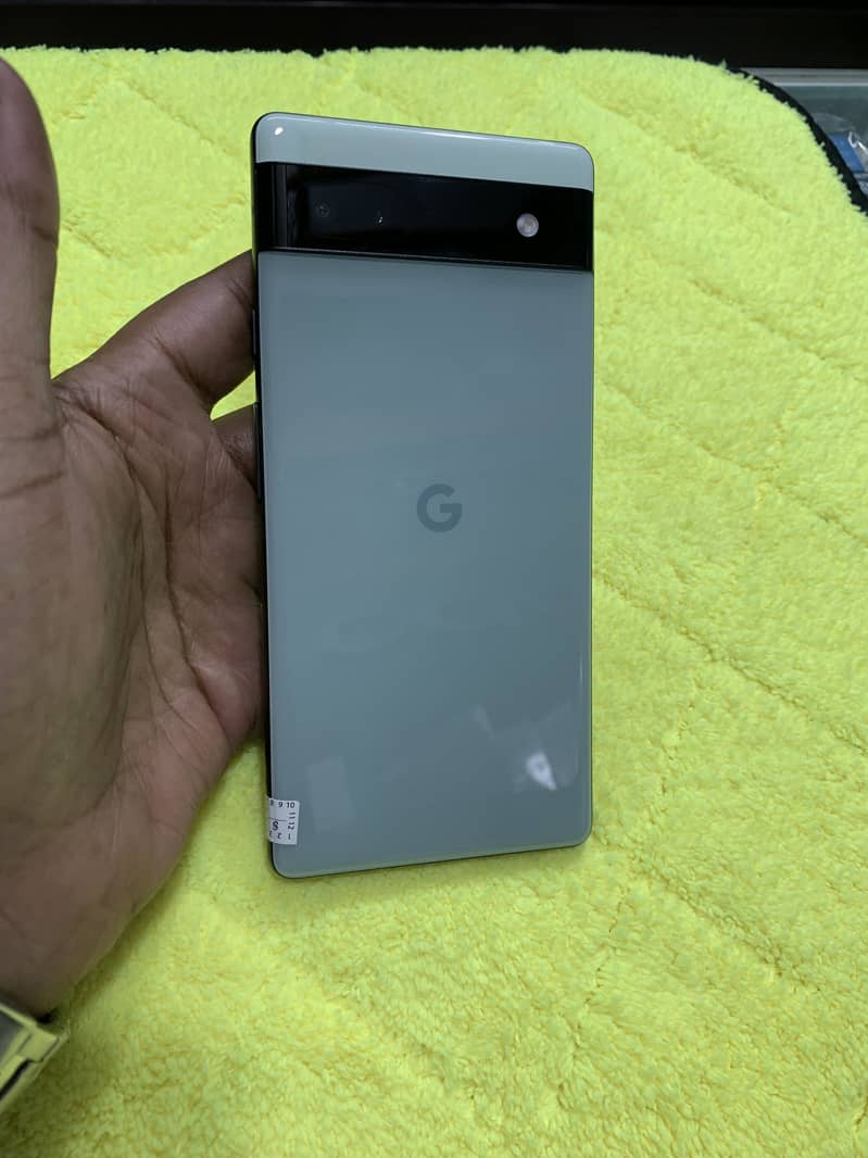 Google Pixel 6A 1