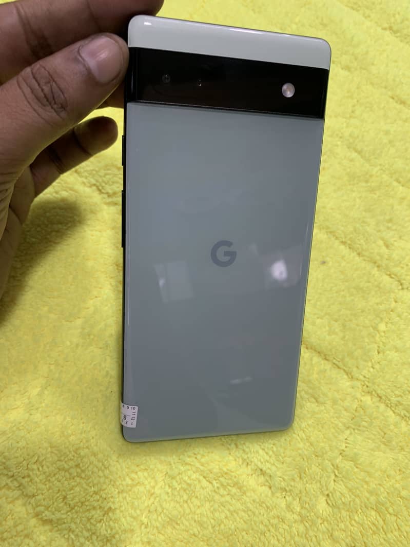 Google Pixel 6A 2